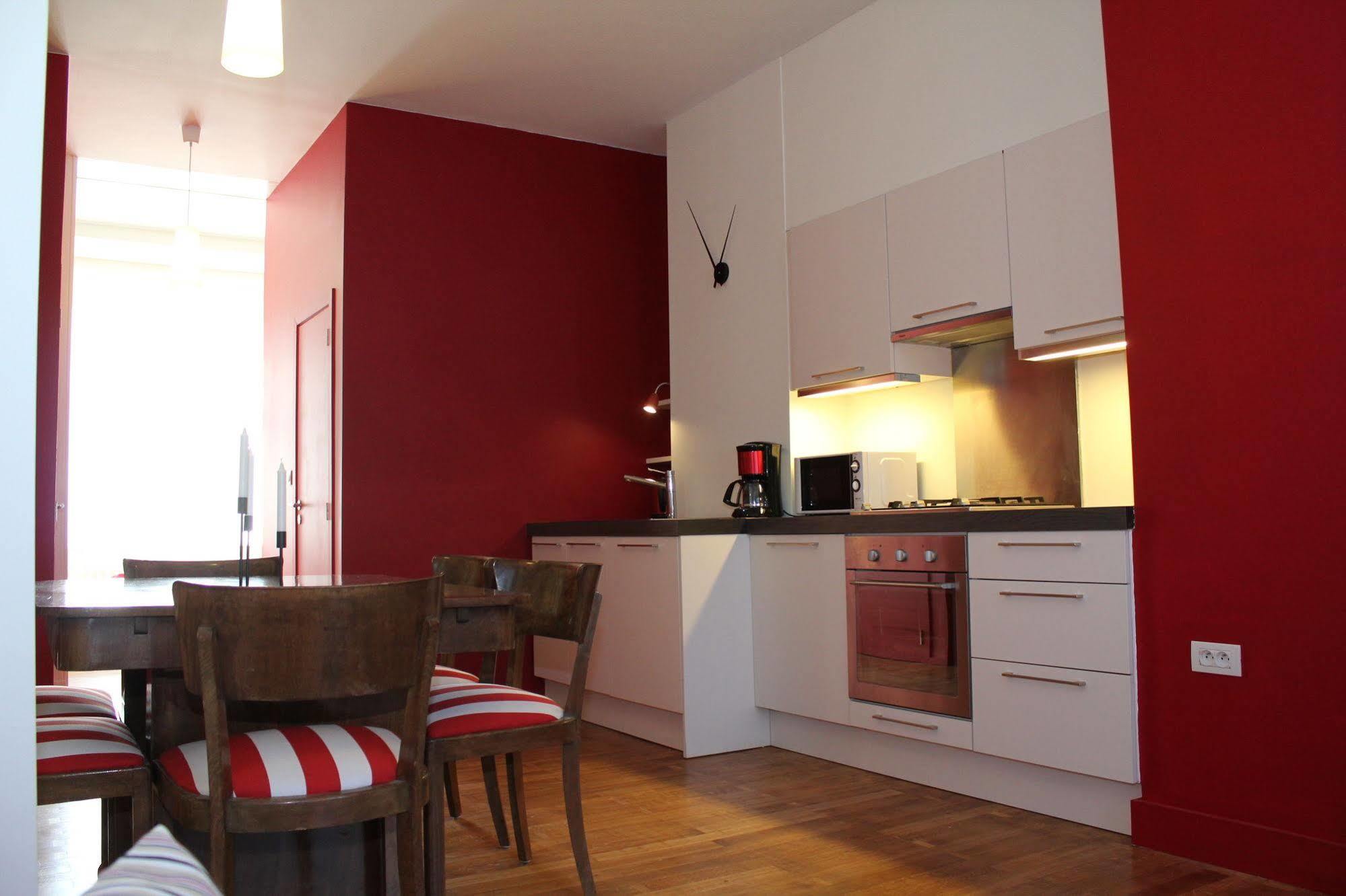 B&B Leopold II Sint-Jans-Molenbeek Exterior photo